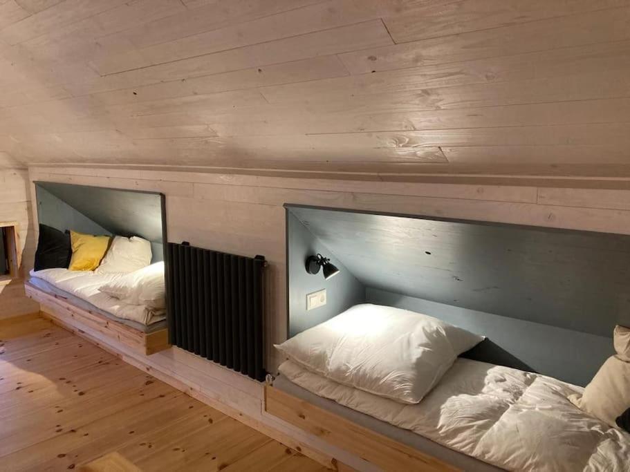 Gemuetliches Holzhaus Am See Warin Exteriör bild