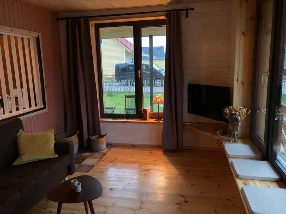 Gemuetliches Holzhaus Am See Warin Exteriör bild